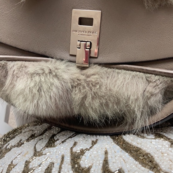 ⭐️ 💼 Rare Michael Kors collection fox fur Miranda bag⭐️ - Picture 10 of 17